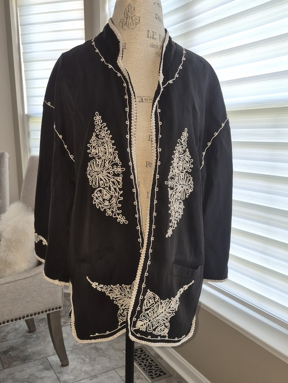 RALPH LAUREN EMBROIDERED TRIM LINED HIGH NECK JACKET SZ LARGE EUC